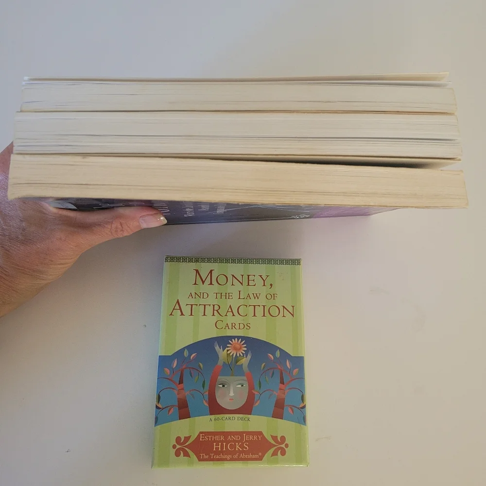 Abraham Hicks Soft Back Books and Affirmation Cards - Picture 3 of 4
